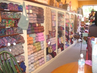 Shelves_of_yarn